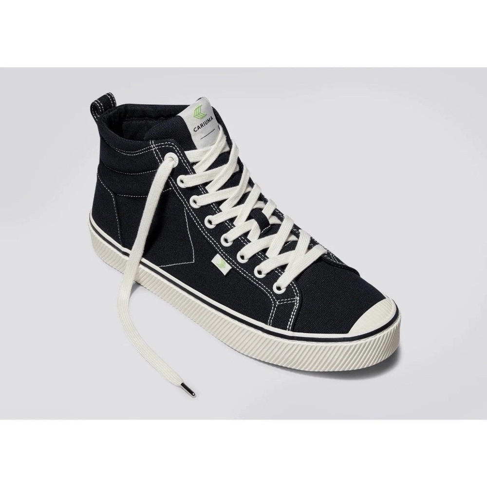 NIB Cariuma OCA High Stripe Men's 11 Black Canvas Contrast Thread Sneaker EU 44